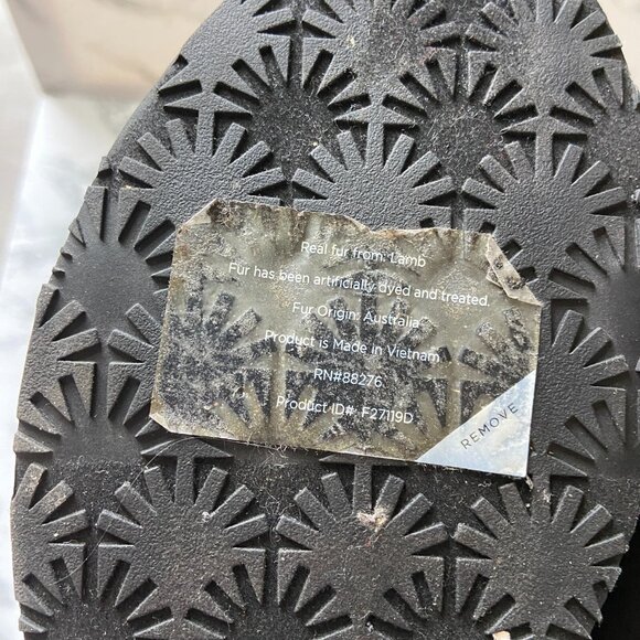 UGG Women 10 Puff Yeah Slippers Slip On Black Ankle Strap Fluffy Fuzzy Soft Shoe - Picture 6 of 7